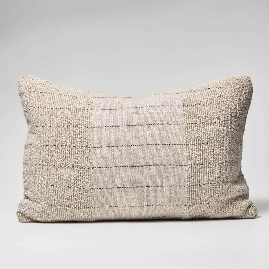 MAYLA LINEN CUSHION