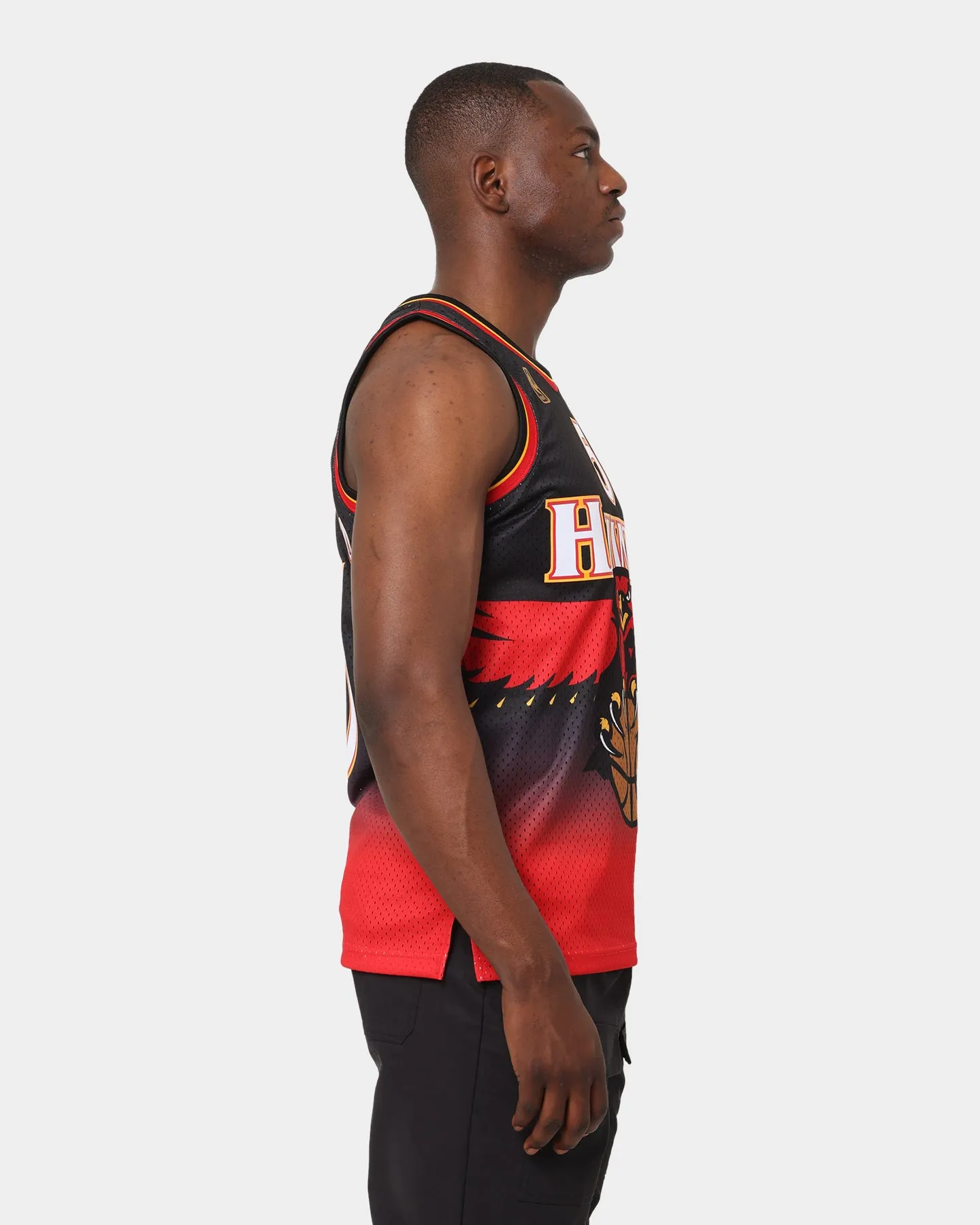 Mitchell & Ness Atlanta Hawks Dikembe Mutombo #55 '96-'97 Swingman Jersey Scarlet