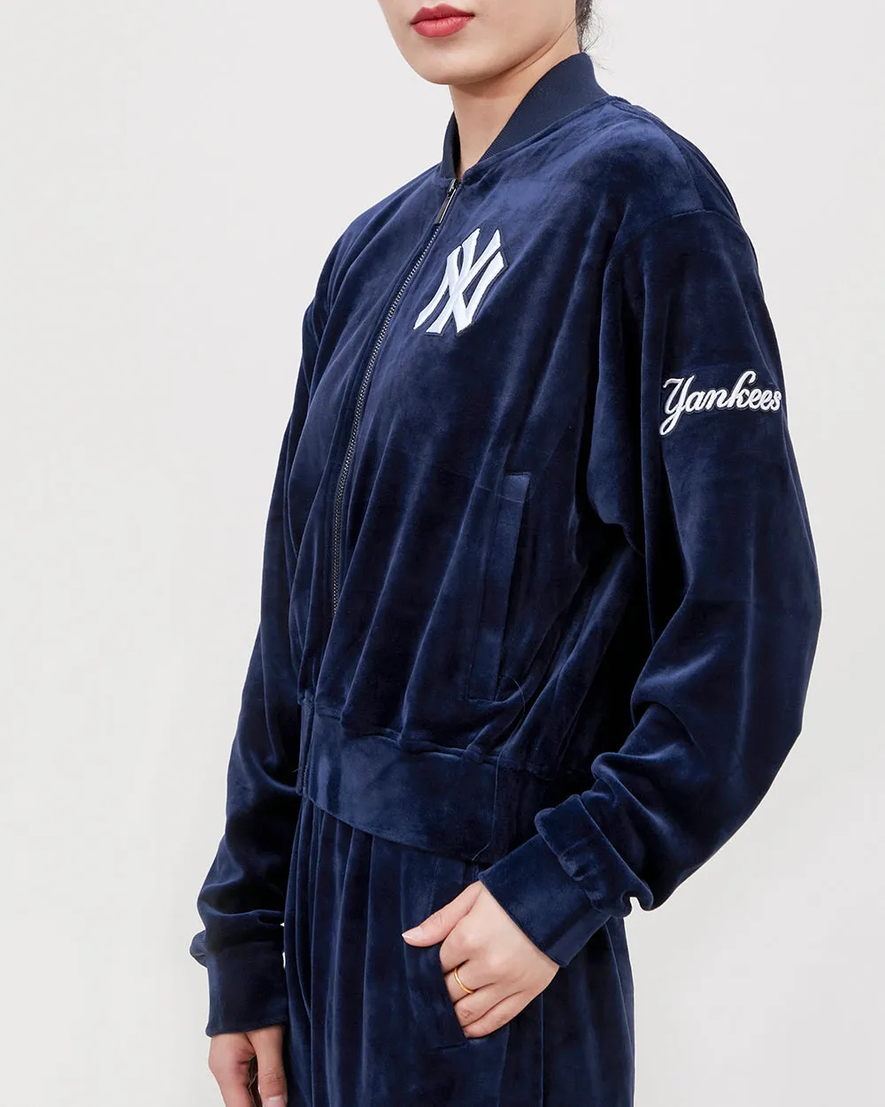 MLB NEW YORK YANKEES CLASSIC WOMEN'S VELOUR FZ TRACK JACKET (MIDNIGHT NAVY)