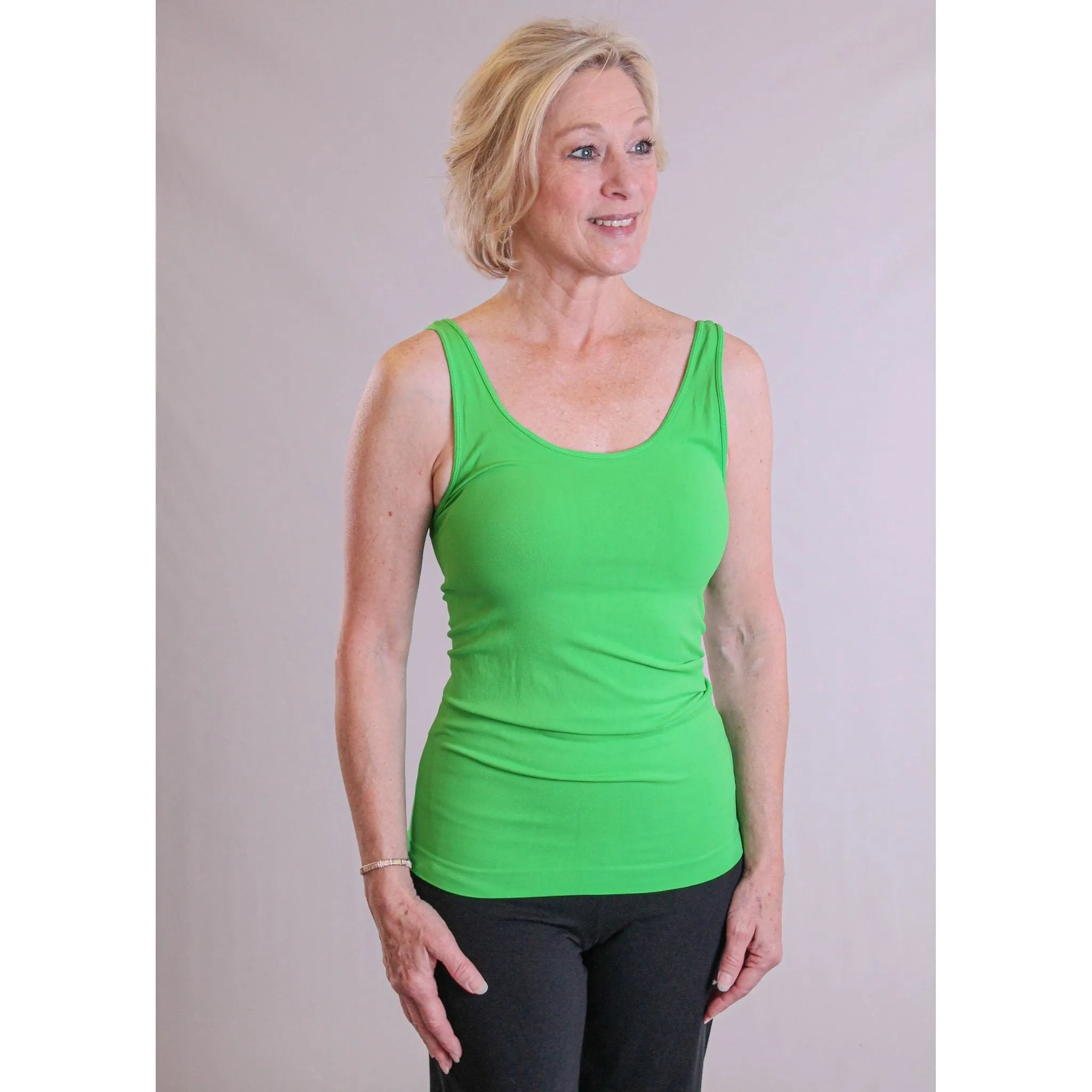 Nikibiki Basic Tank Top