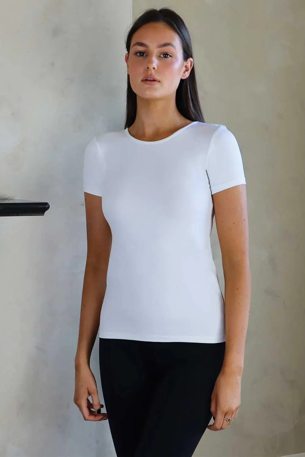 NO2MORO White Tara Short Sleeved Layering Shirt