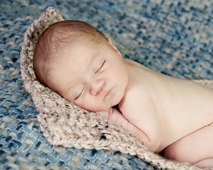 Oatmeal newborn baby layering bump blanket