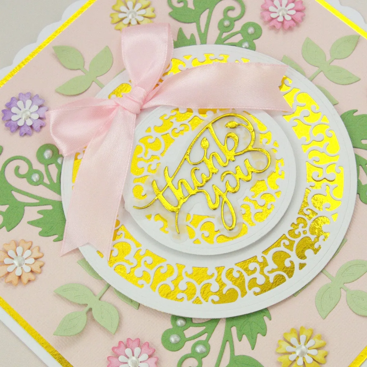 Ornate Circular Frame Die Set - 5166e