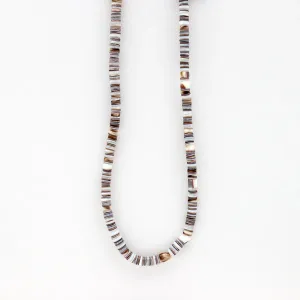 Pakui Natural Shell Necklace in Light Brown