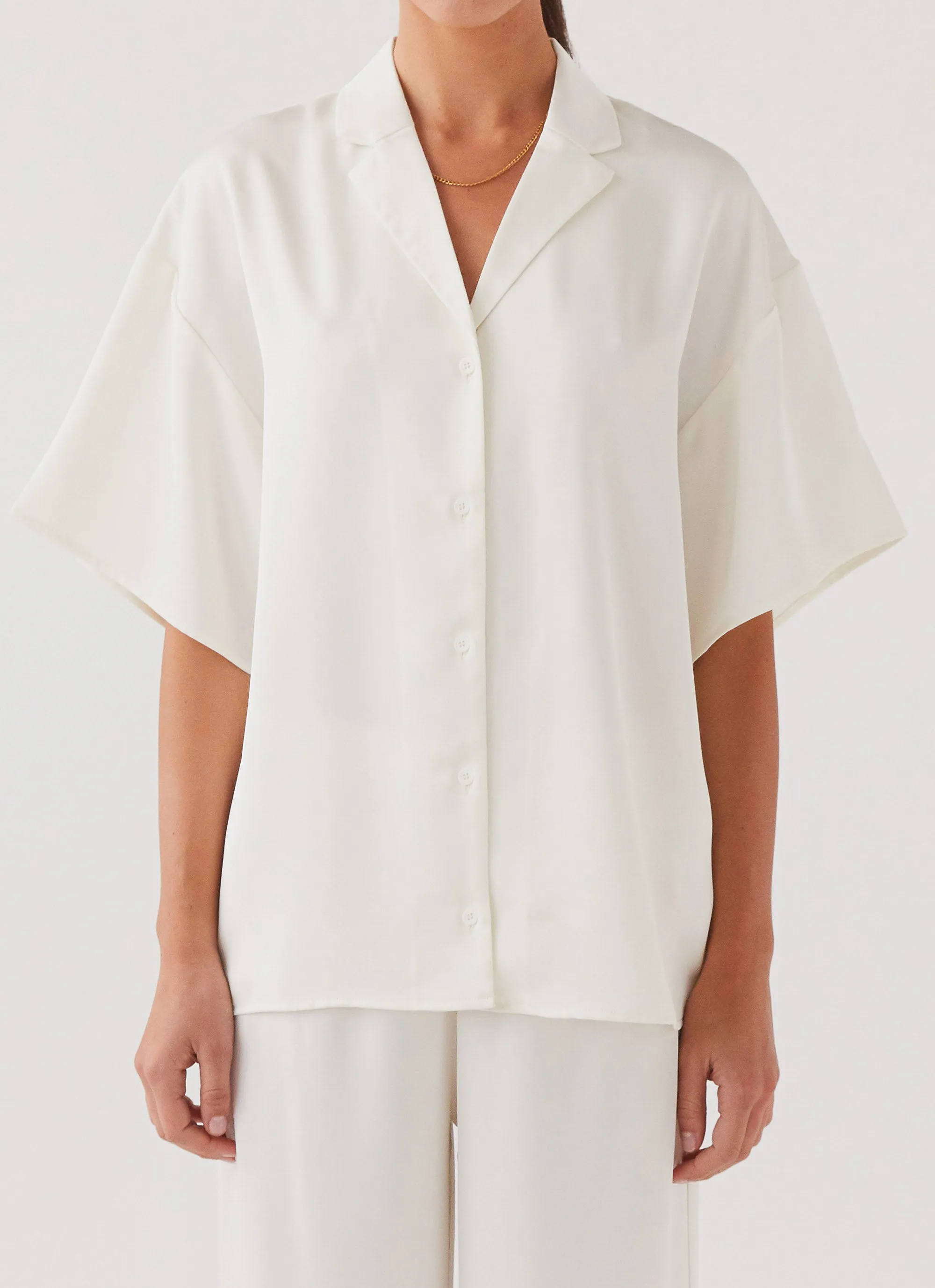 Palm Cove Satin Shirt - Pearl Dove