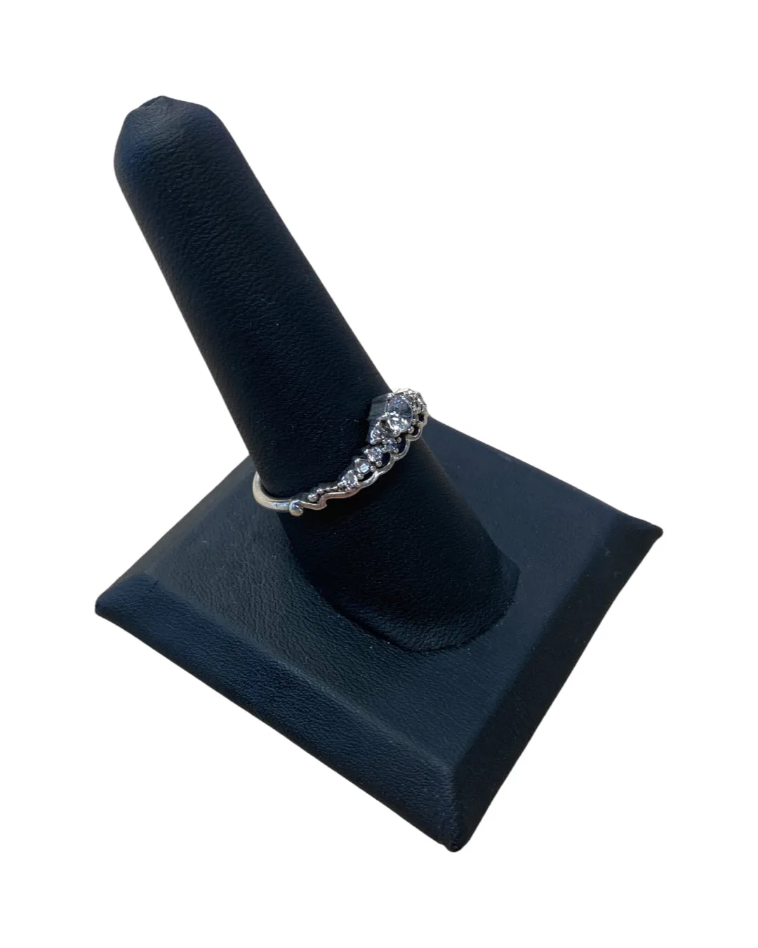 PANDORA SILVER FAIRYTALE CROWN 792058CZ SIZE 8