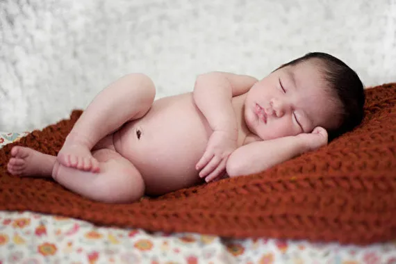 Pumpkin spice newborn baby layering bump blanket