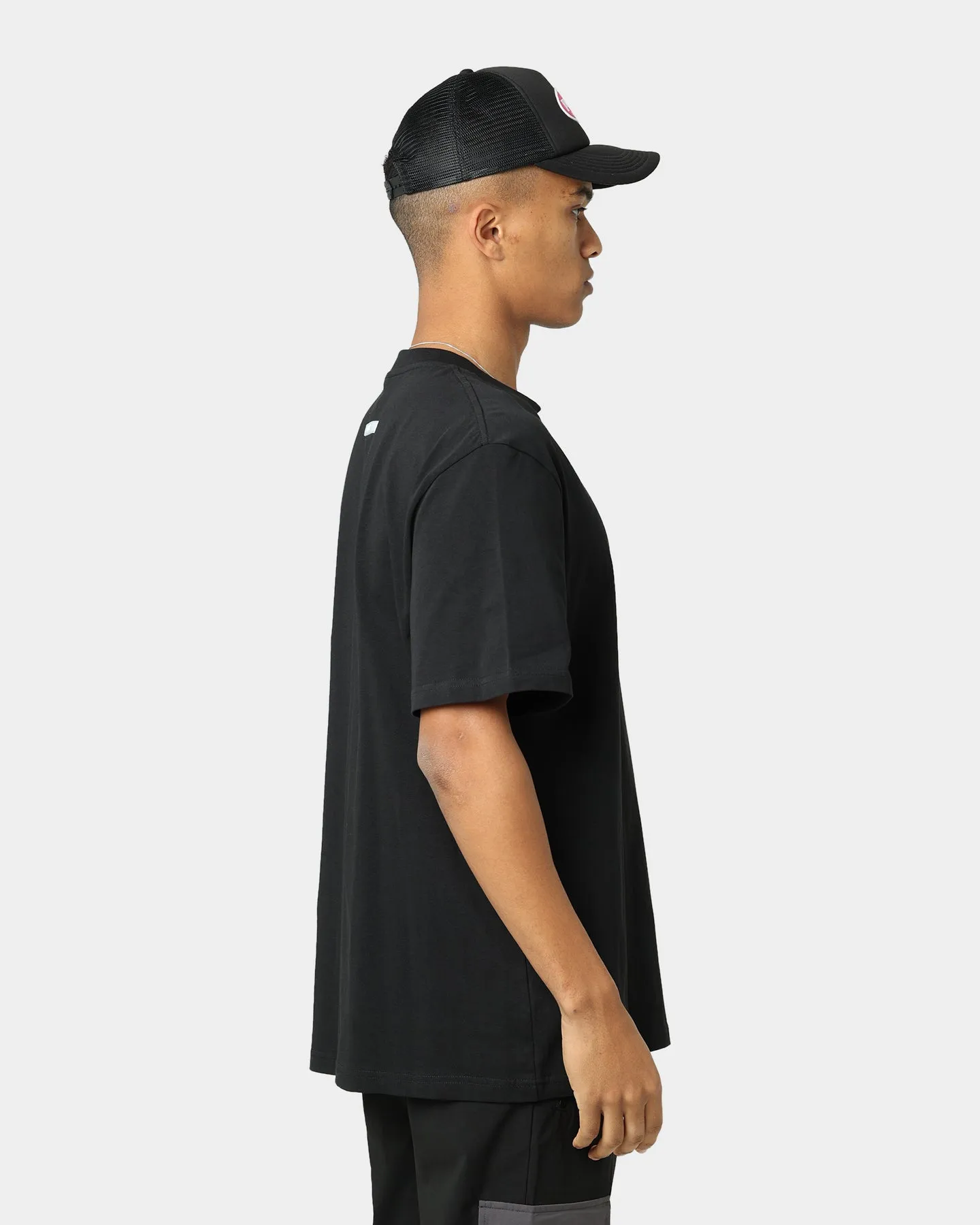 Pyra Stacked Logo T-Shirt Black/White