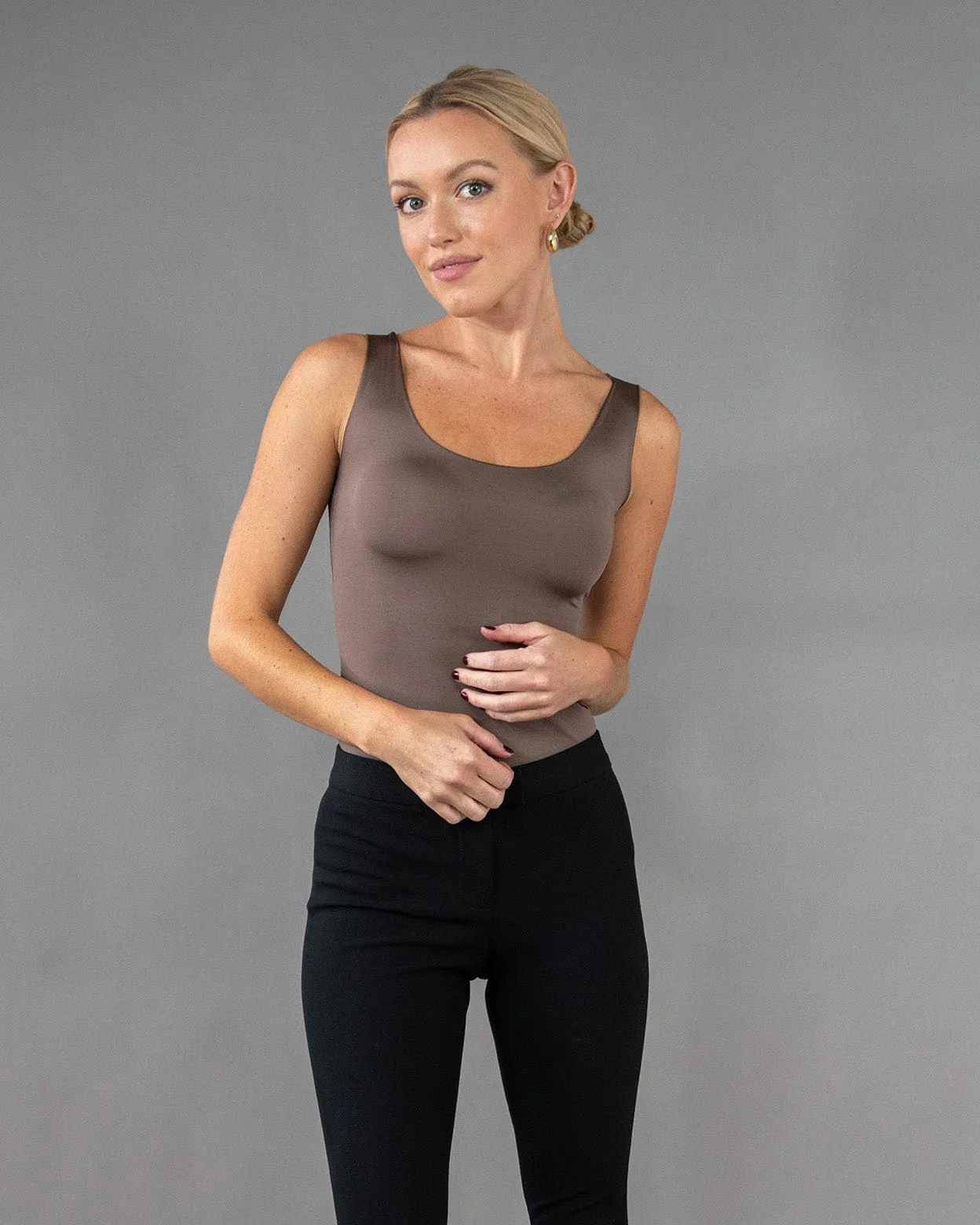 Satin Reversible Scoop Tank