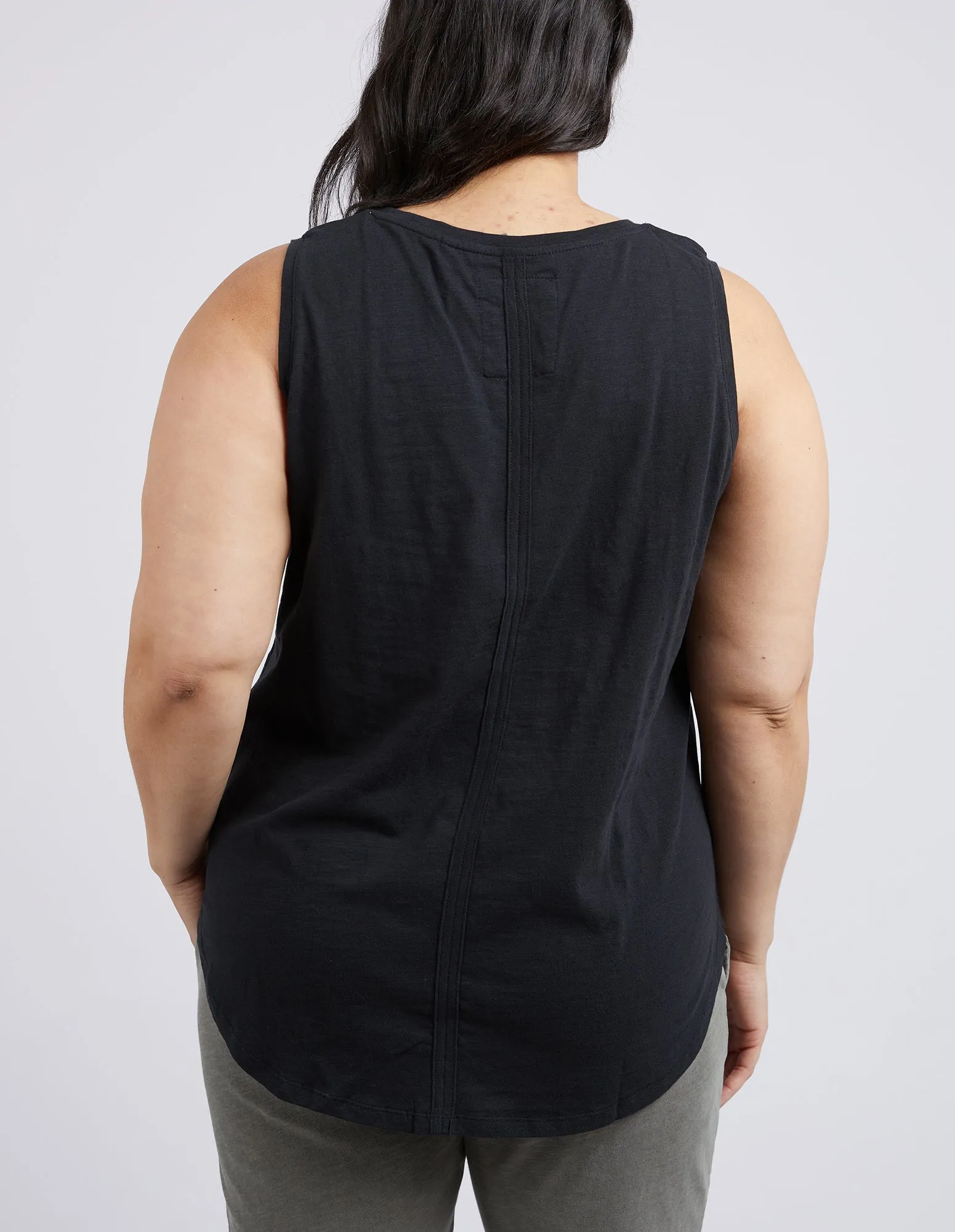Scoop Tank Black