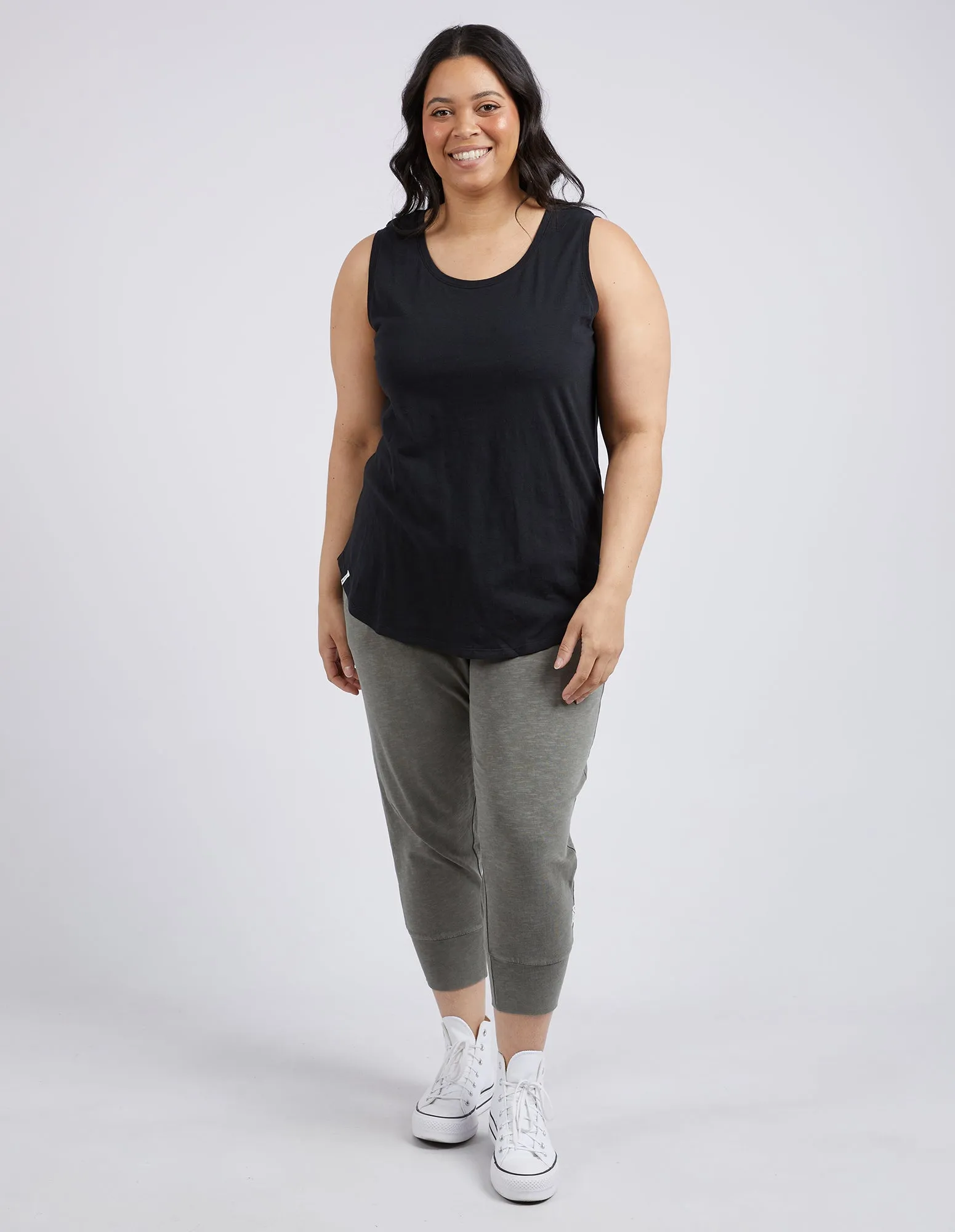Scoop Tank Black