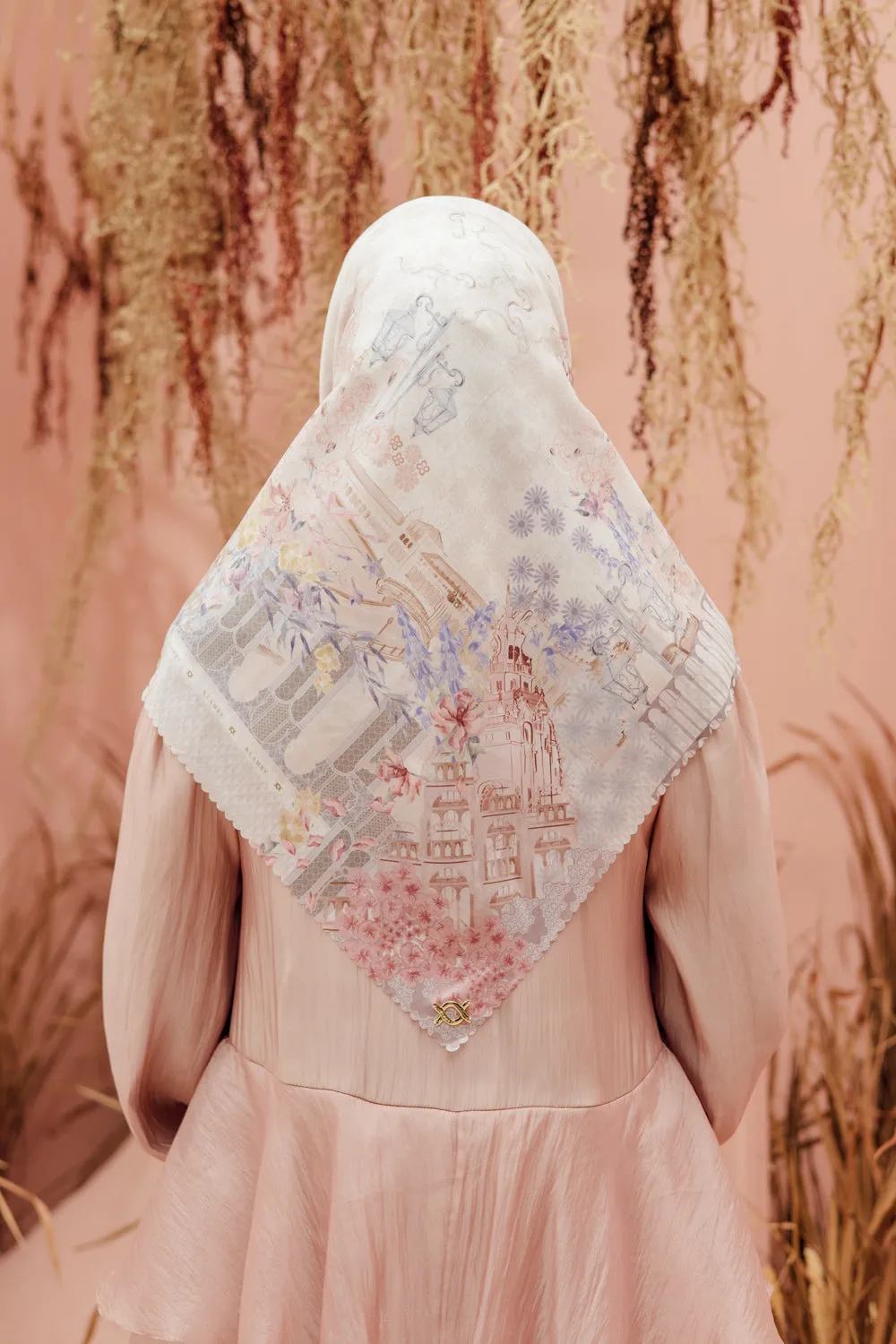 Seville Scarf Whisper White