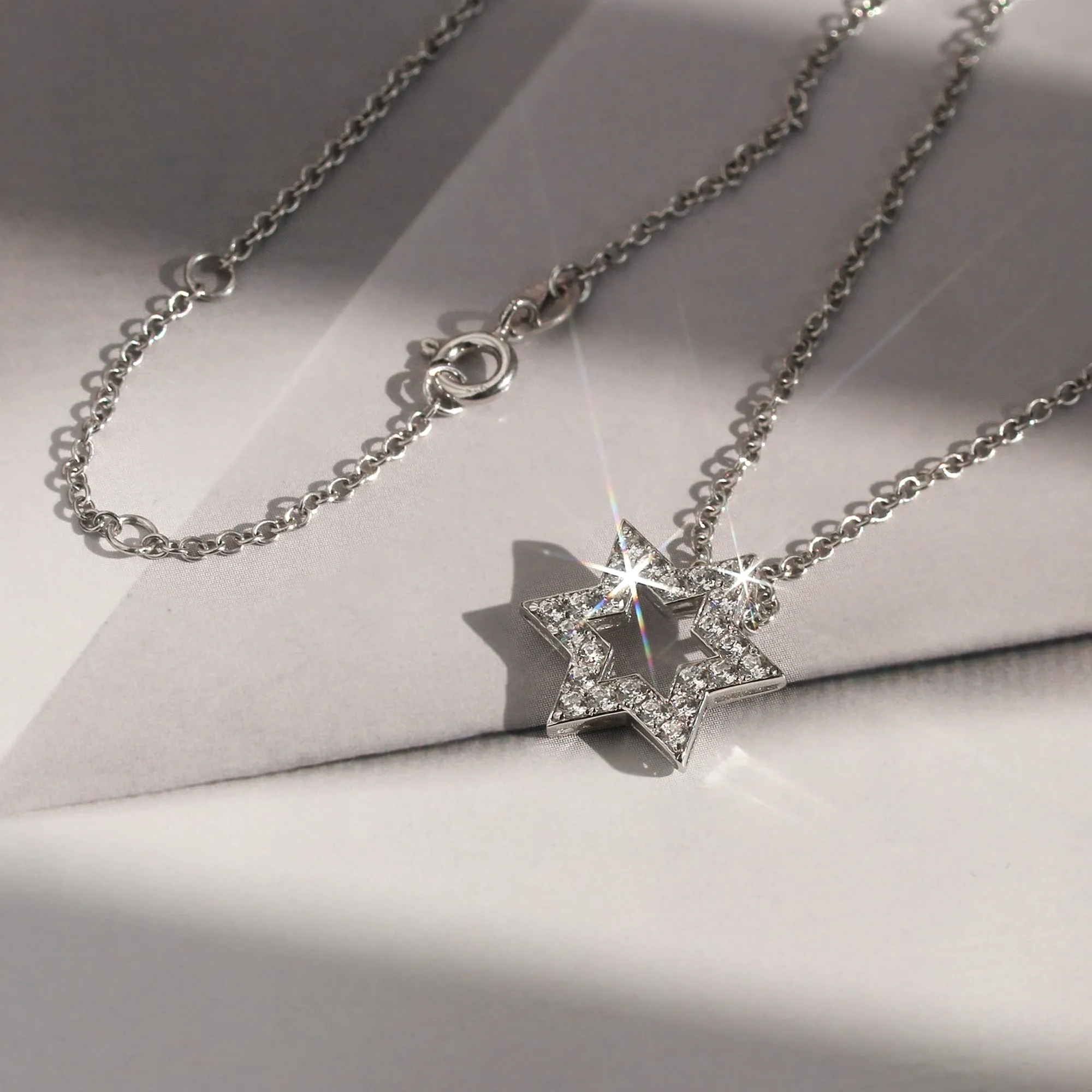 Stellar Gleam Star Necklace