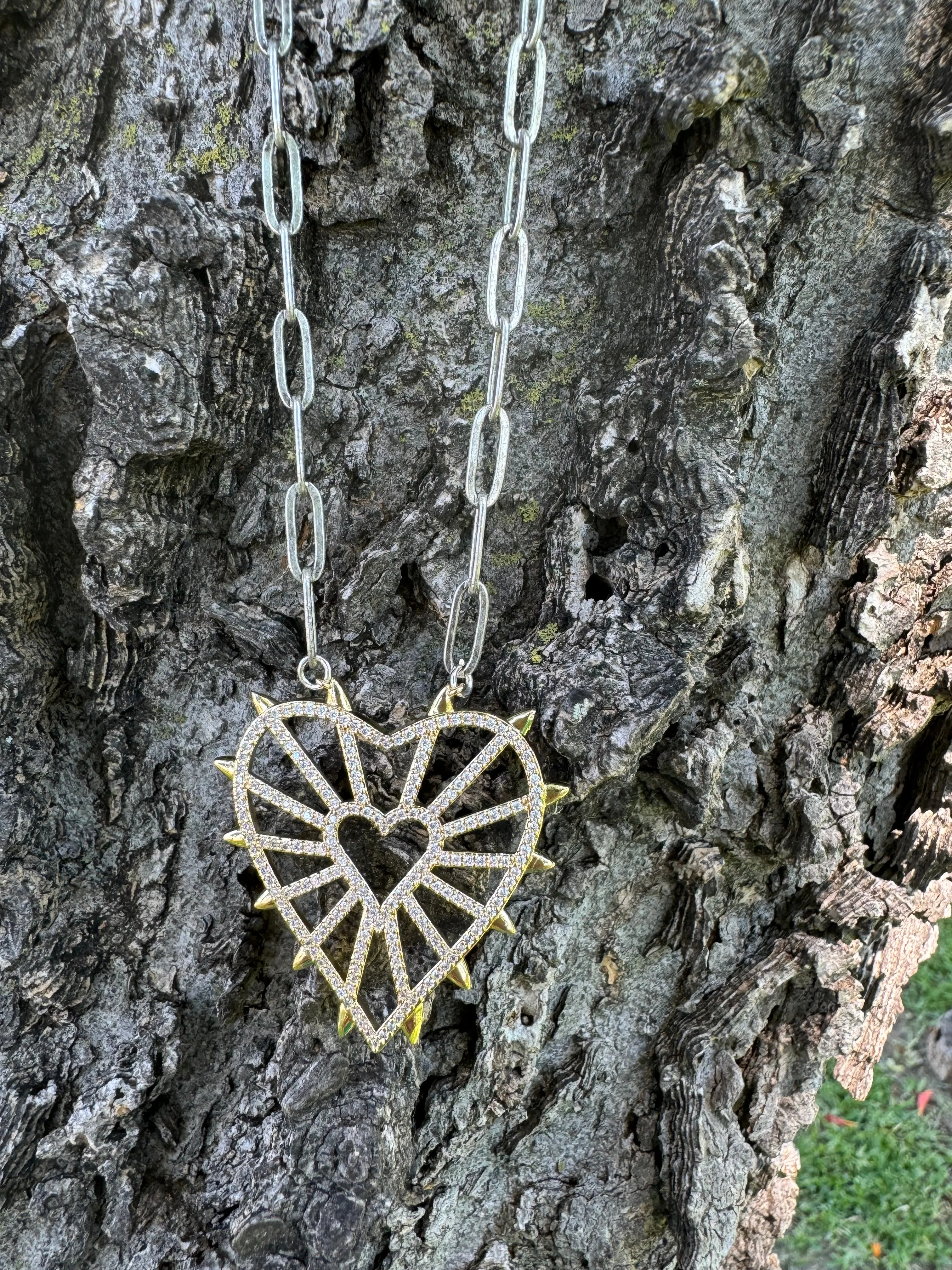 STUDDED HEART NECKLACE