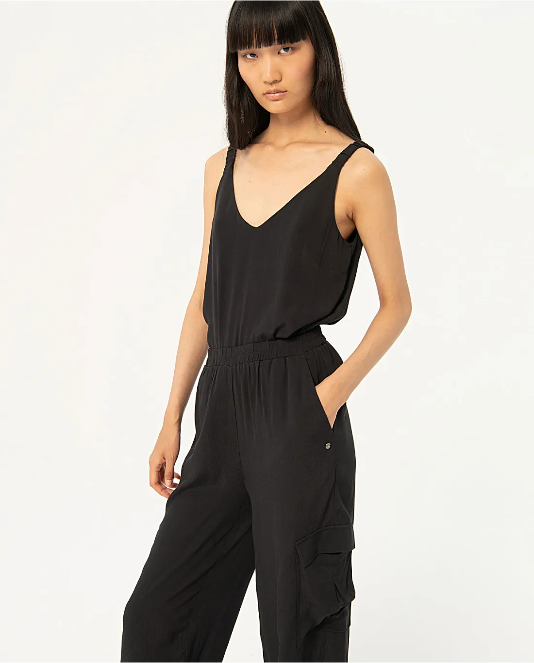 Surkana Cargo Pants - Black