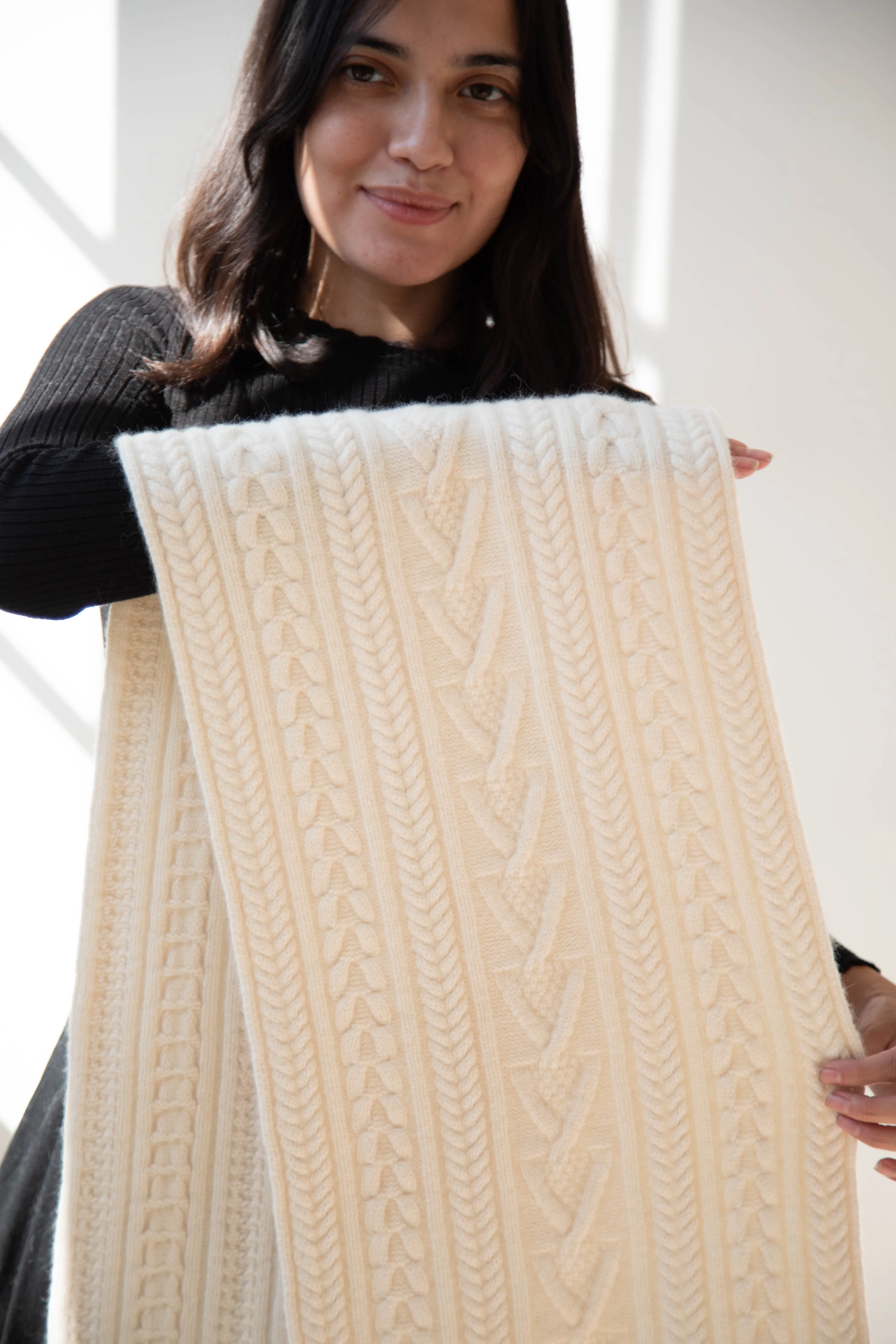 The Loom | Cabled Scarf in Ivory
