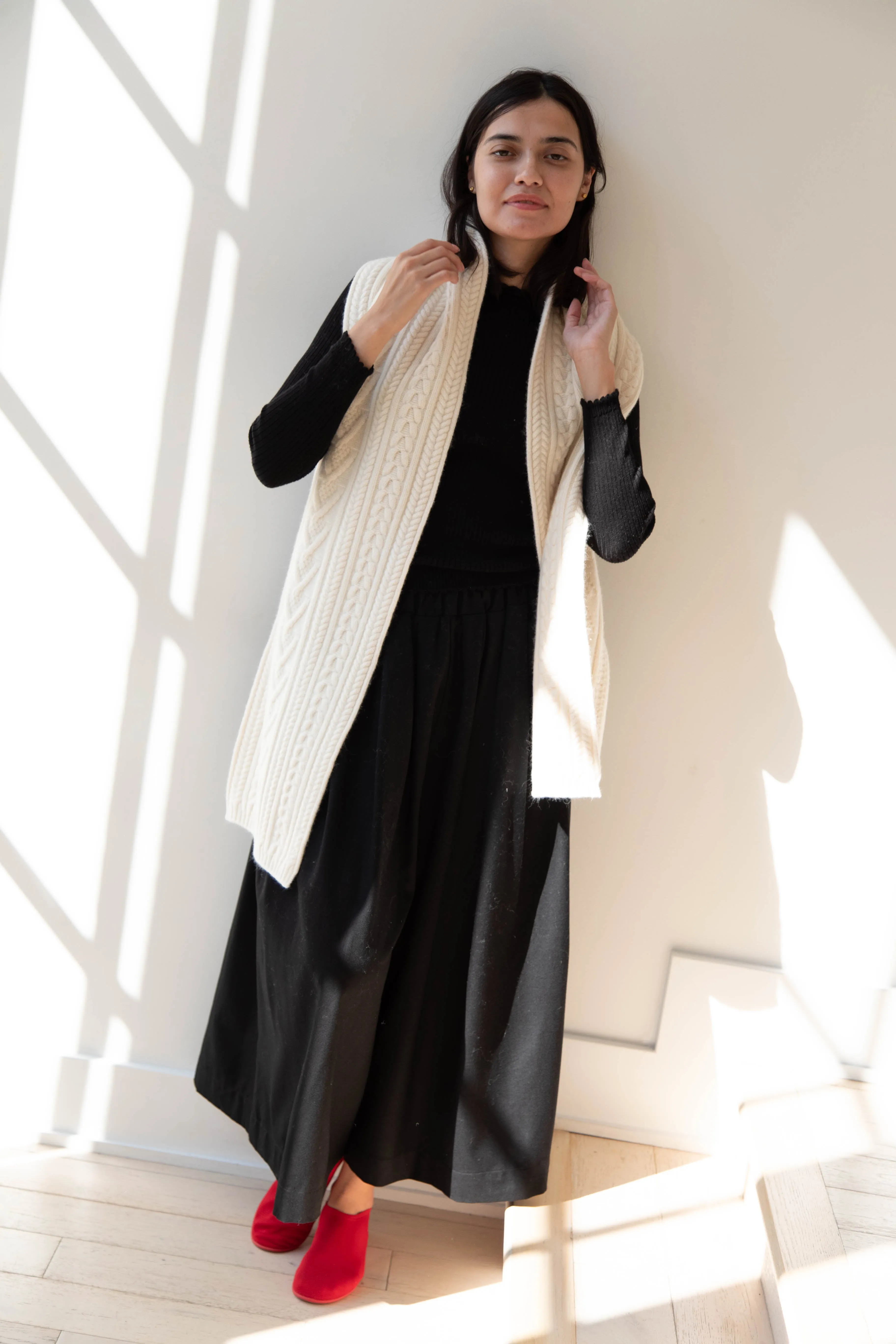 The Loom | Cabled Scarf in Ivory