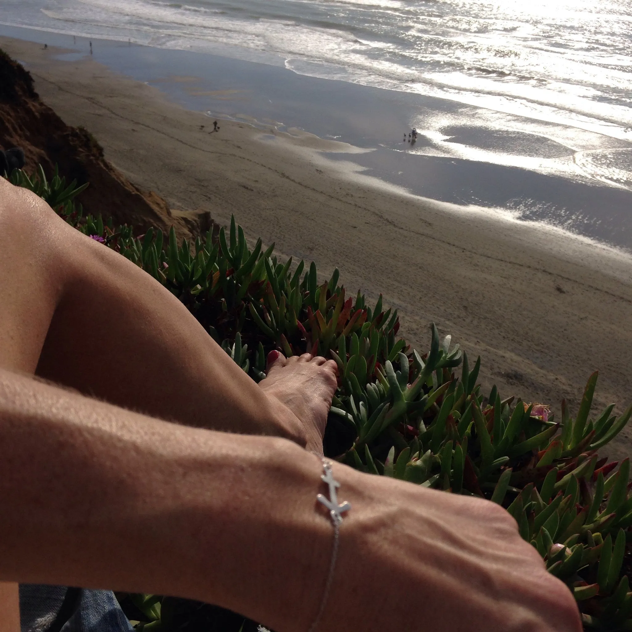 Tiny layering Anchor bracelets And Necklaces
