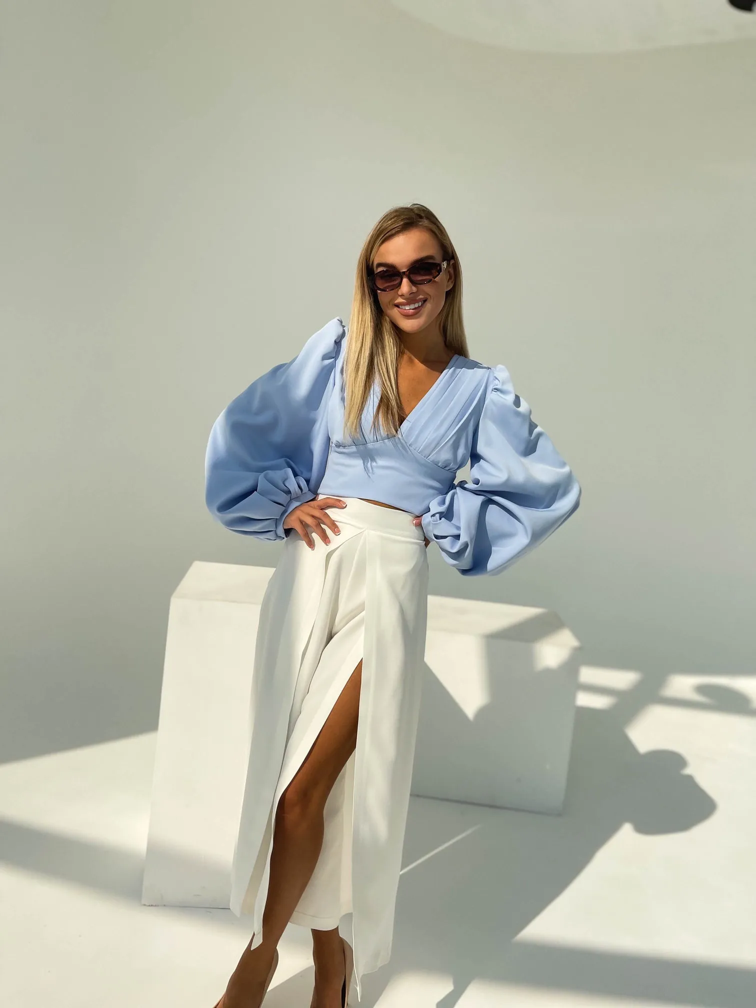 White High Waist Slit Cuff Сulottes