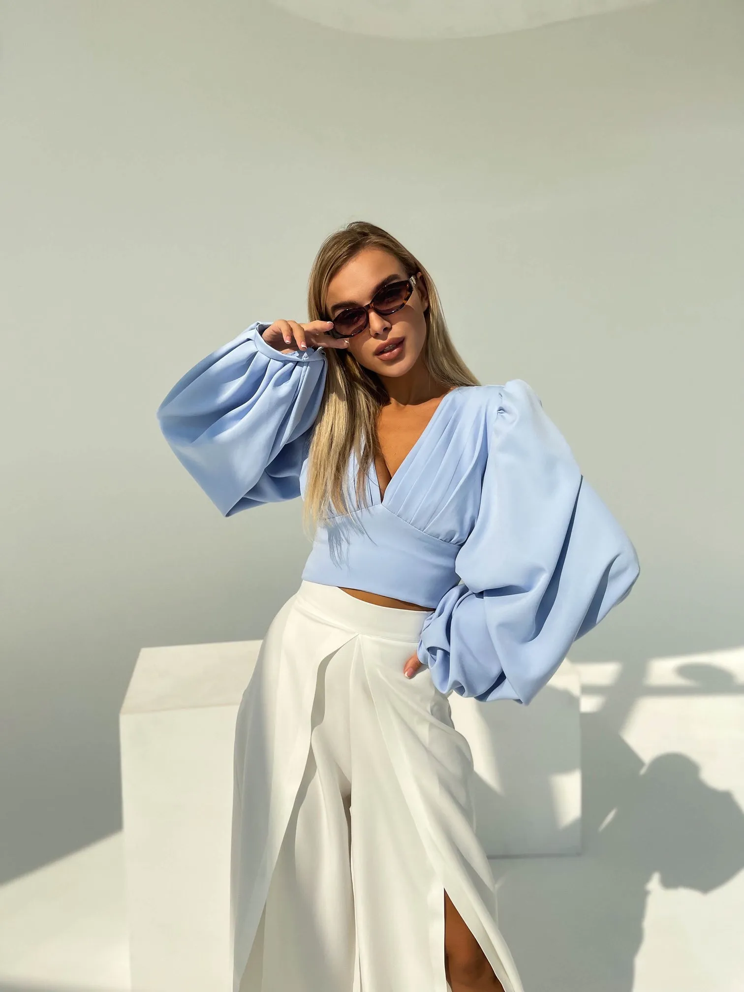 White High Waist Slit Cuff Сulottes