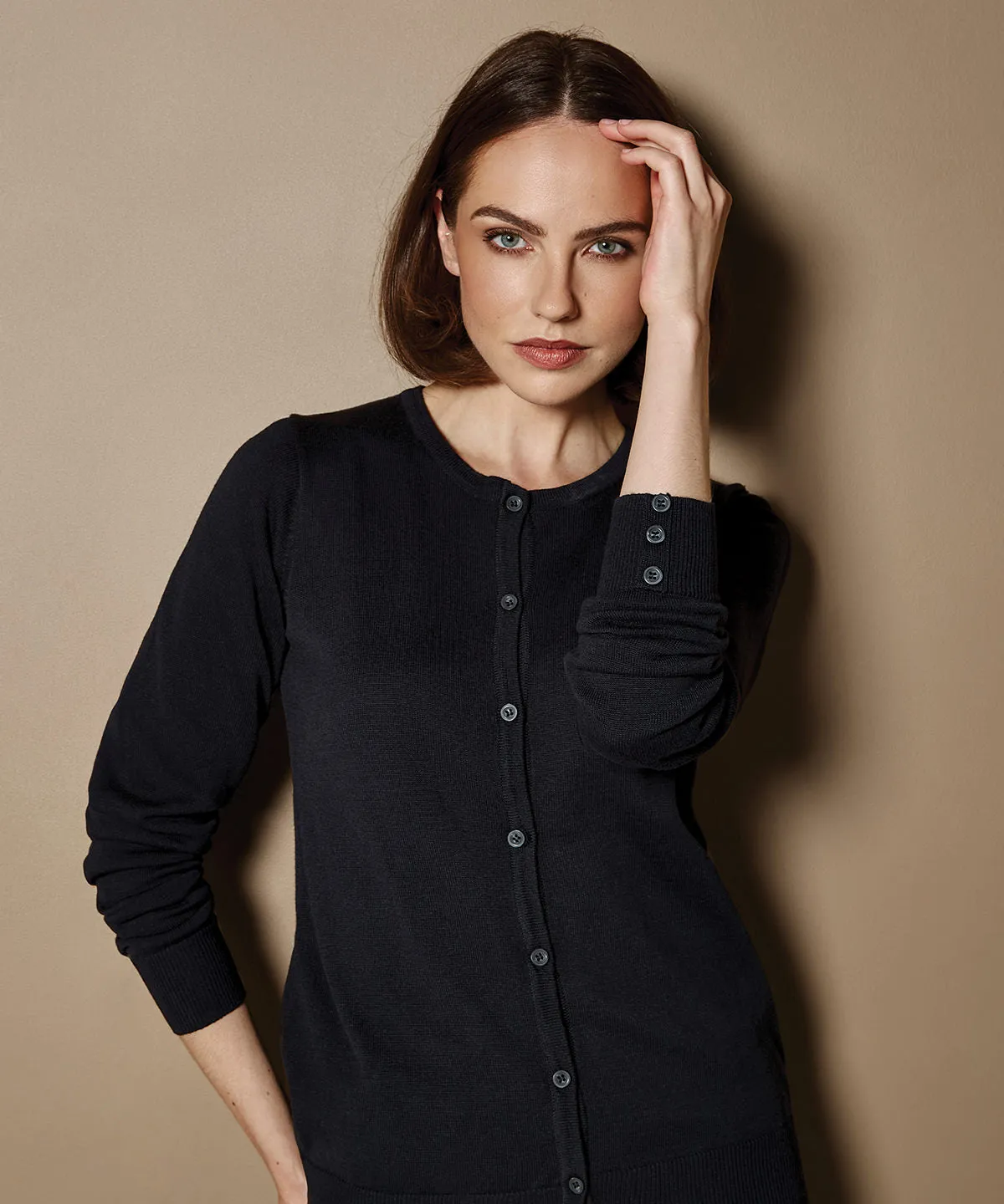 Womens Arundel crew neck cardigan long sleeve (classic fit) | Black