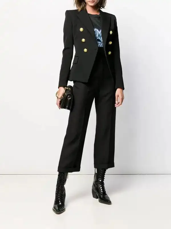 Women’s fashion short double-breasted blazer