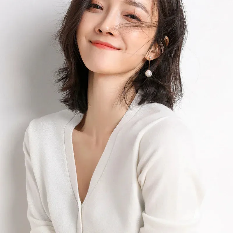 Women's V-Neck Cardigan Knit Sweater